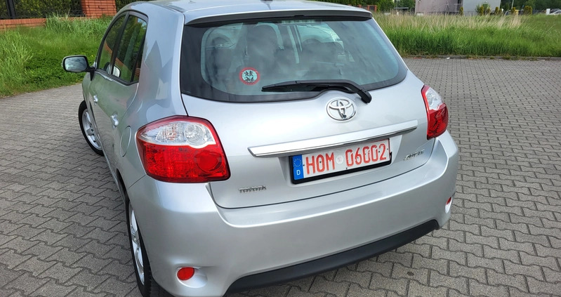 Toyota Auris cena 23900 przebieg: 162000, rok produkcji 2010 z Bieruń małe 742